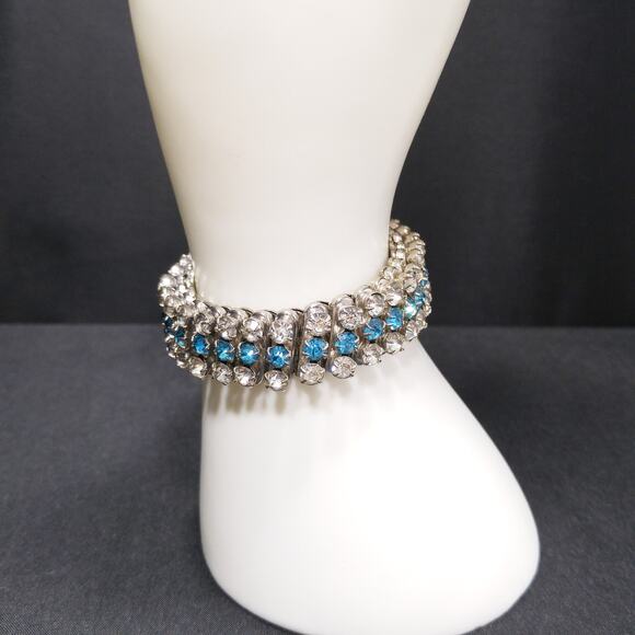Vintage Rhinestone Expansion Bracelet, Clear & Turquoise, 1950s - Picture 2 of 10
